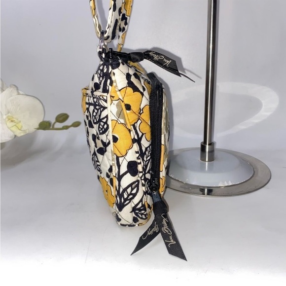 Vera Bradley Floral Design Organizer Crossbody Yellow/Gold Small- Like New - Picture 10 of 12
